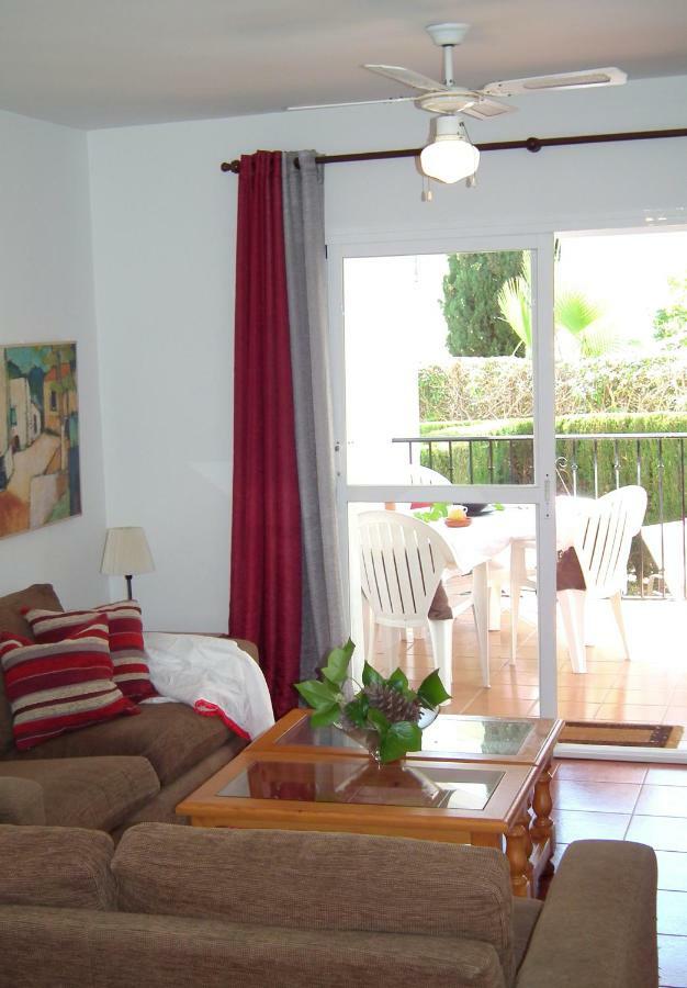 Apartamento Nerja Playa Burriana Ngoại thất bức ảnh